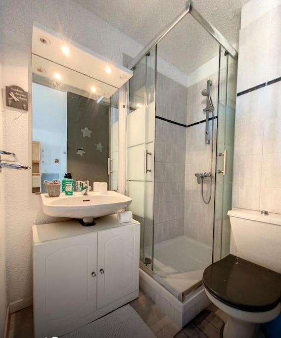 Appartement Le Barcares Avec Vue Sur Mer De Type T2 Location Arrivee A Partir De 15H Depart Maximum A 11H Location Du Samedi Au Samedi Juillet Et Aout エクステリア 写真
