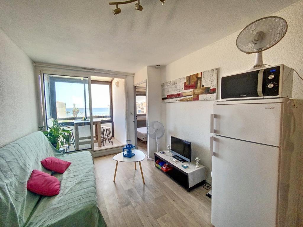 Appartement Le Barcares Avec Vue Sur Mer De Type T2 Location Arrivee A Partir De 15H Depart Maximum A 11H Location Du Samedi Au Samedi Juillet Et Aout エクステリア 写真