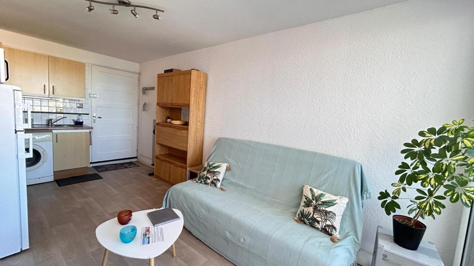 Appartement Le Barcares Avec Vue Sur Mer De Type T2 Location Arrivee A Partir De 15H Depart Maximum A 11H Location Du Samedi Au Samedi Juillet Et Aout エクステリア 写真